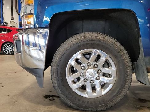 Used 2015 Chevrolet Silverado 2500 LTZ w/ LTZ Plus Package AWD/4WD image 14