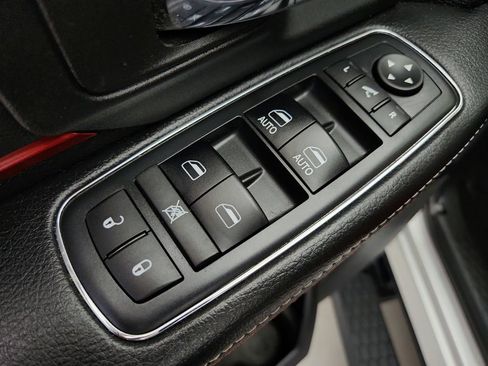 Used 2017 RAM 1500 Rebel w/ Luxury Group AWD/4WD image 22