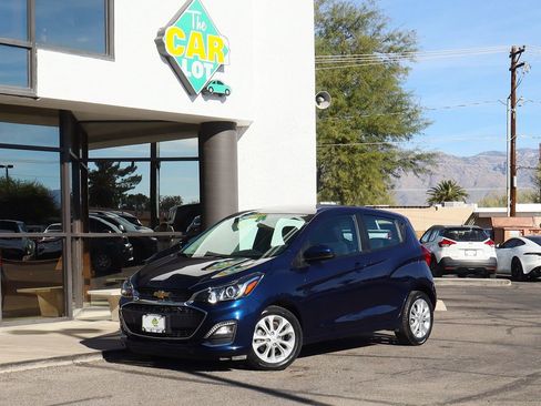 Used 2022 Chevrolet Spark LT image 2