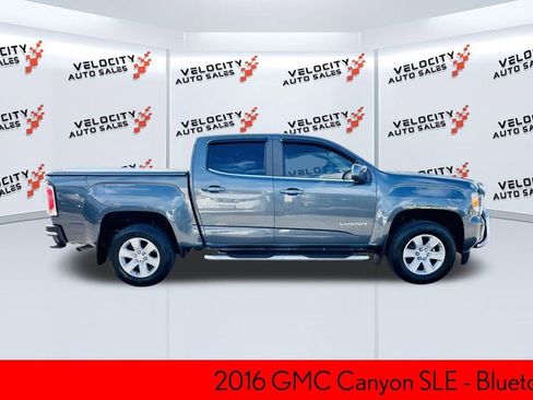 Used 2016 GMC Canyon SLE image 2