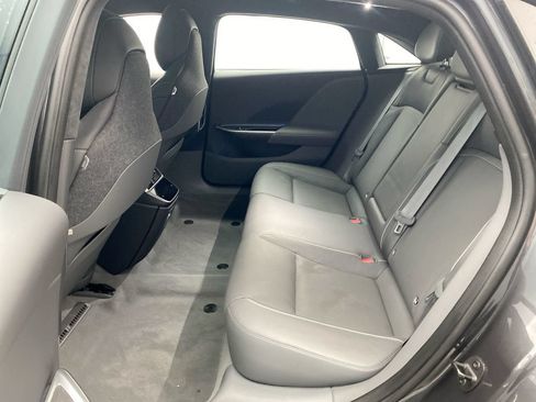 Used 2024 Lucid Air Touring AWD/4WD image 24