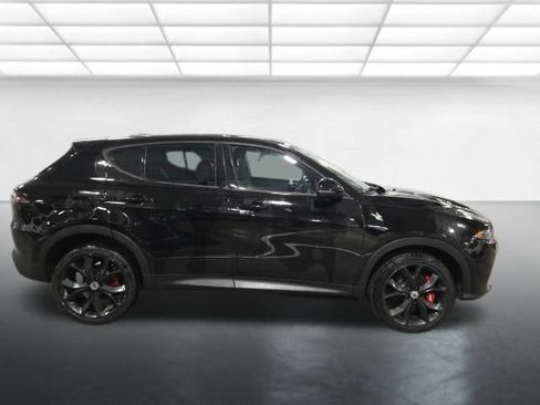 Used 2023 Dodge Hornet GT w/ Track Pack image 3