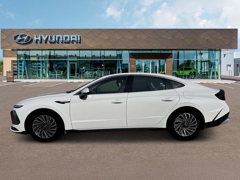 New 2026 Hyundai Sonata SEL image 3