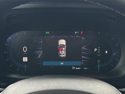 Used 2025 Volvo XC60 B5 Plus image 30