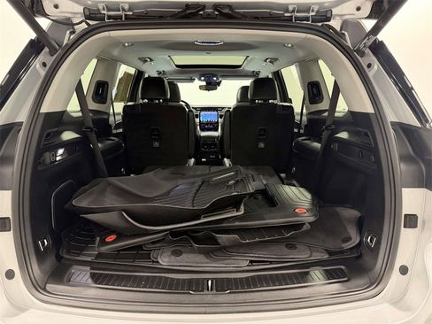 Certified 2022 Jeep Grand Cherokee L Limited image 12