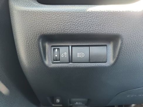 Used 2024 Toyota RAV4 LE AWD/4WD image 33