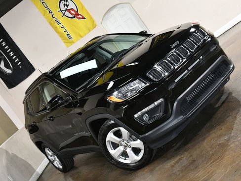 Used 2019 Jeep Compass Latitude w/ Popular Equipment Group image 77