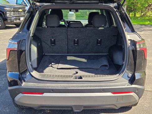 Certified 2025 Chevrolet Equinox LT FWD image 13