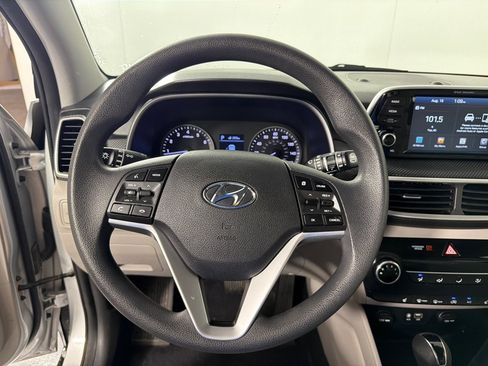 Used 2019 Hyundai Tucson Value FWD image 15