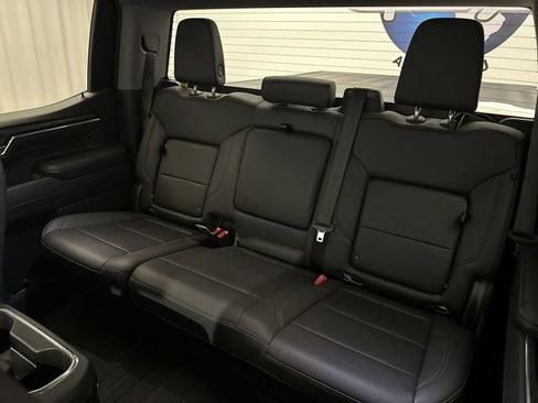 Used 2023 GMC Sierra 1500 SLT w/ SLT Premium Package image 27
