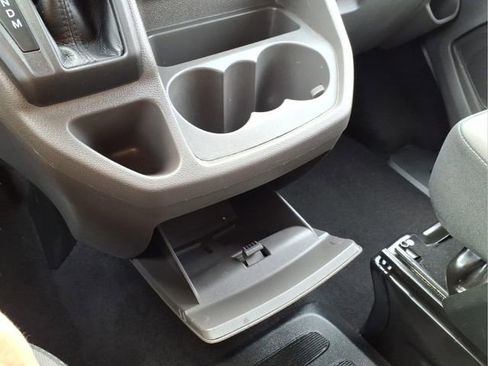 Used 2024 Ford Transit 350 XLT image 33