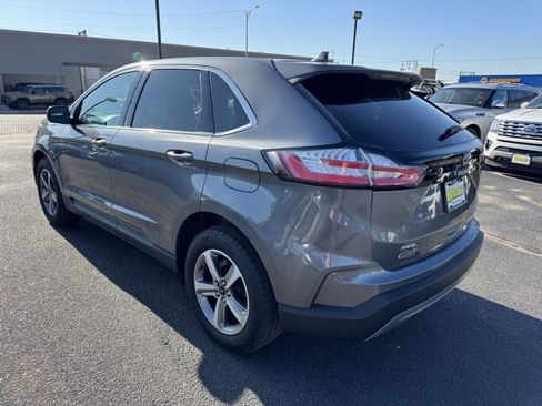 Used 2023 Ford Edge SEL w/ Convenience Package image 5