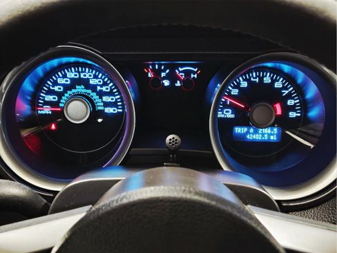 Used 2012 Ford Mustang Boss 302 w/ Boss 302 Accessory Pkg image 11