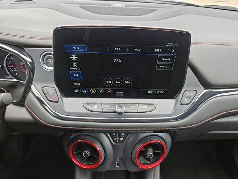 Used 2025 Chevrolet Blazer RS FWD image 27