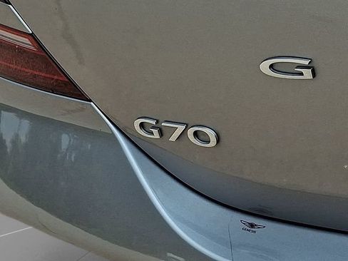 Used 2023 Genesis G70 2.0T RWD image 33