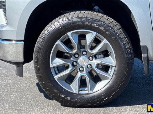 Used 2026 Chevrolet Silverado 1500 LT AWD/4WD image 33