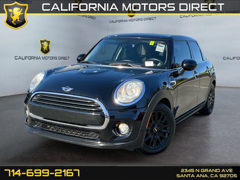 Used 2017 MINI Cooper 4-Door Hardtop image 1