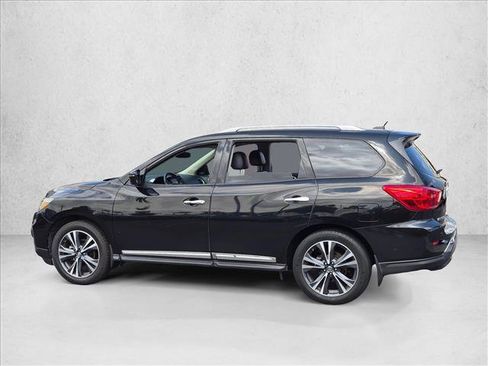 Used 2018 Nissan Pathfinder Platinum w/ Cargo Package FWD image 8