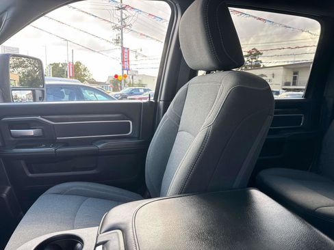 Certified 2024 RAM 2500 Big Horn w/ Night Edition image 15