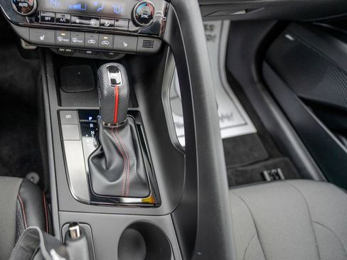 Certified 2024 Hyundai Elantra N Line image 15