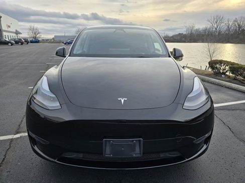 Used 2024 Tesla Model Y Long Range image 15