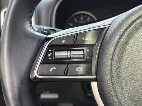 Used 2022 Kia Sportage EX w/ EX Technology Package FWD image 53
