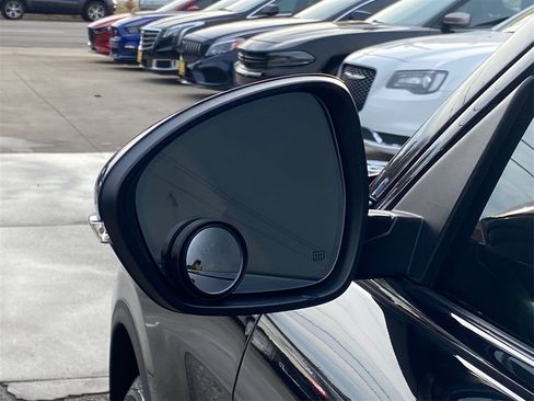 Used 2019 Alfa Romeo Stelvio Sport w/ Quick Order Package 22J Sport image 23