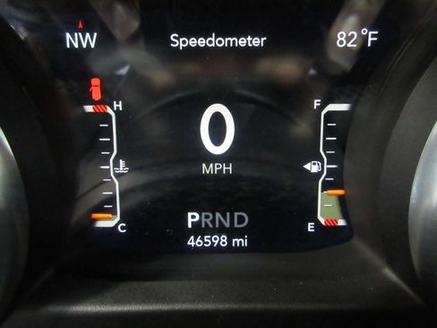 Used 2021 Jeep Wrangler Unlimited Sahara w/ LED Lighting Group AWD/4WD image 20