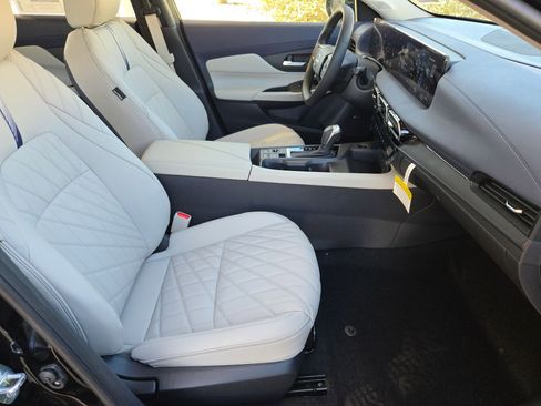 New 2026 Nissan Sentra SL w/ Floor Mat Package FWD image 20