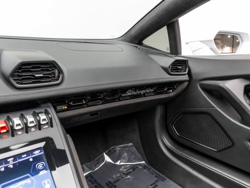 Used 2020 Lamborghini Huracan EVO AWD/4WD image 34