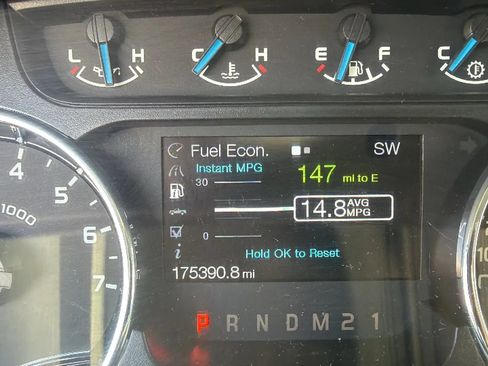 Used 2014 Ford F150 XLT w/ Equipment Group 302A Luxury AWD/4WD image 12