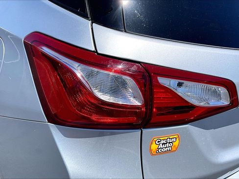 Used 2021 Chevrolet Equinox LT FWD image 29
