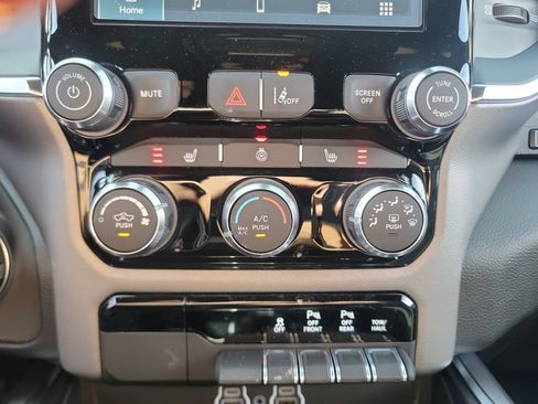 New 2026 RAM 1500 Big Horn w/ Night Edition AWD/4WD image 18