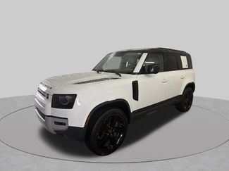 Used 2020 Land Rover Defender 110 HSE AWD/4WD video 1