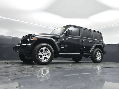 Used 2021 Jeep Wrangler Unlimited Sport AWD/4WD image 44