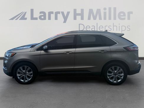 Certified 2020 Ford Edge Titanium image 2