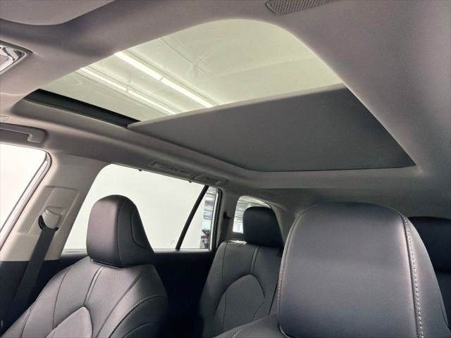 Certified 2026 Toyota Grand Highlander FWD image 25