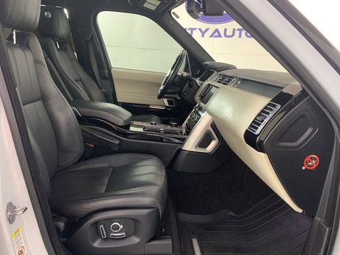 Used 2016 Land Rover Range Rover Long Wheelbase Supercharged image 43