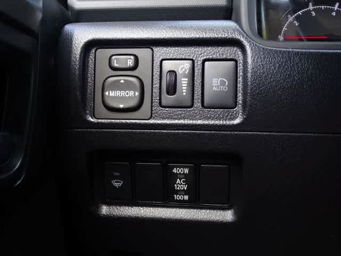 Used 2021 Toyota 4Runner SR5 Premium w/ Moonroof Package RWD image 39