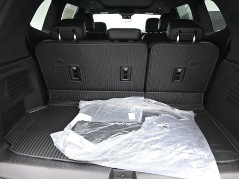 New 2026 Buick Enclave Avenir w/ Super Cruise Package image 13