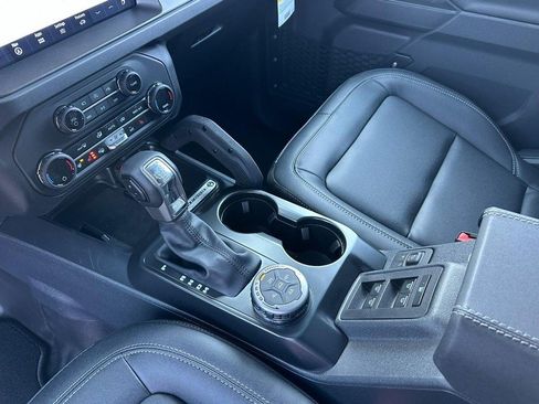 New 2025 Ford Bronco Badlands AWD/4WD image 10