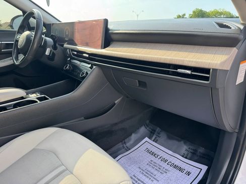 Used 2025 Hyundai Sonata SEL FWD image 36