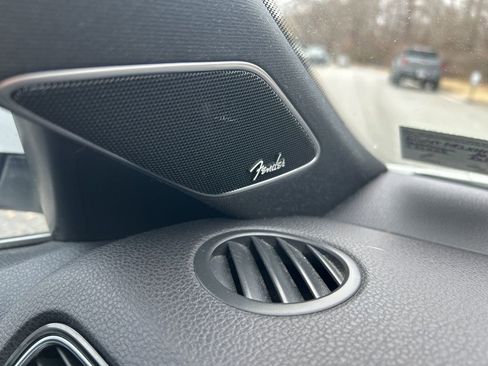 Used 2017 Volkswagen Jetta GLI image 12