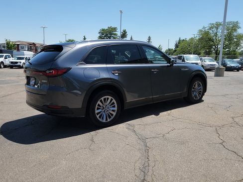 Used 2024 MAZDA CX-90 Plug-In Hybrid w/ Preferred AWD/4WD image 9