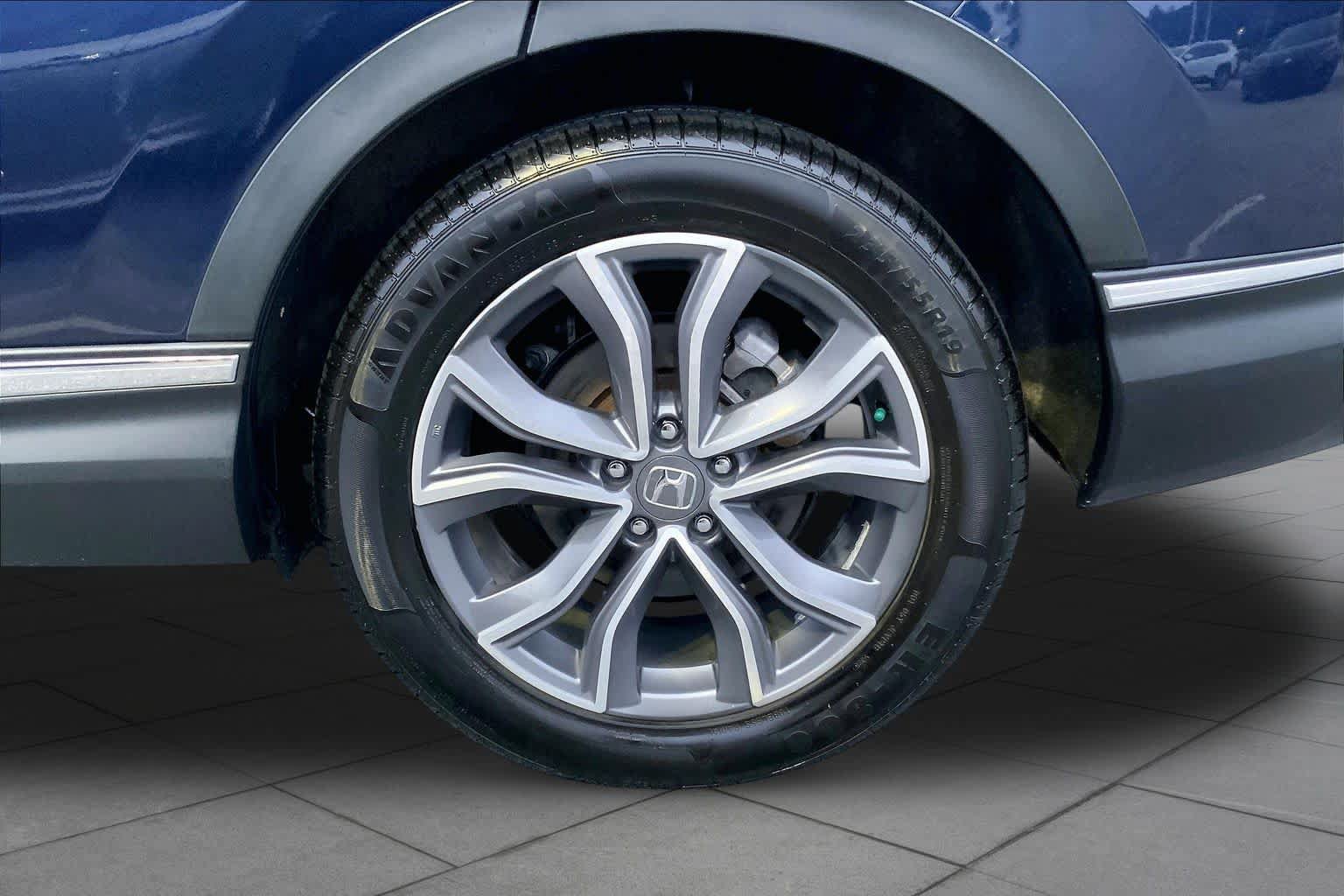 Used 2022 Honda CR-V Touring image 10