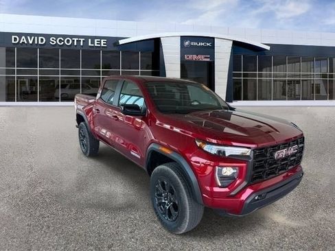 Used 2025 GMC Canyon Elevation w/ Convenience Package AWD/4WD image 5