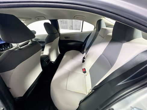 Used 2022 Toyota Corolla LE FWD image 28