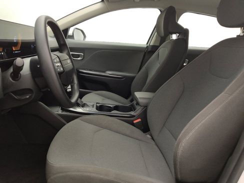 Used 2025 Kia K4 FWD image 17