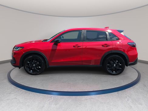 Used 2025 Honda HR-V Sport image 8