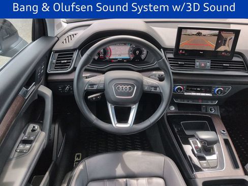 Used 2023 Audi Q5 2.0T Premium Plus w/ Premium Plus Package AWD/4WD image 12